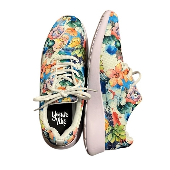 Yes We Vibe White Floral Pattern Sneakers - Picture 3 of 6